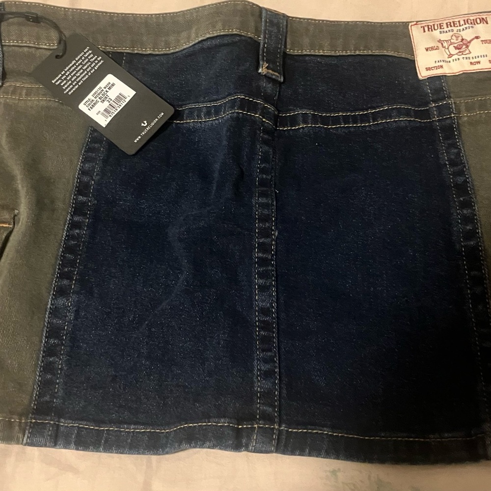 Women’s True Religion Mini Skirt - Picture 8 of 8